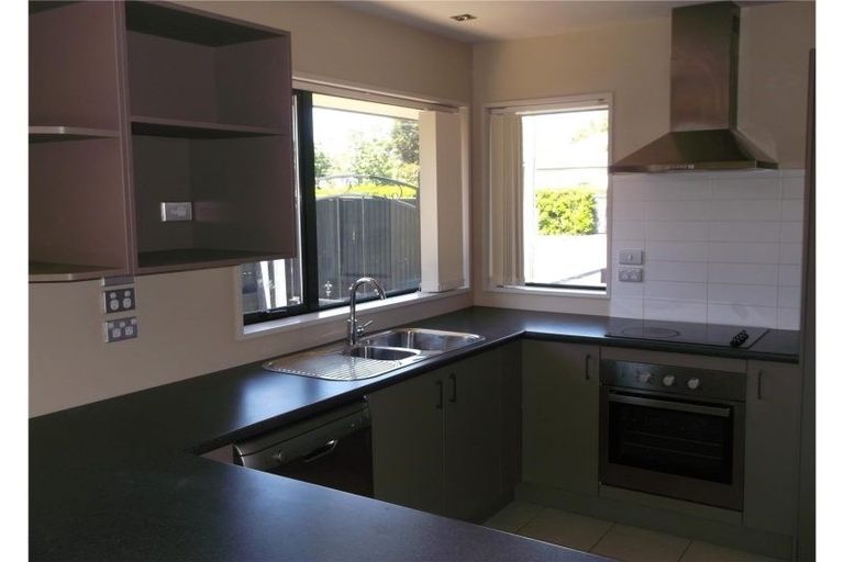 Photo of property in 17a Croydon Street, Sydenham, Christchurch, 8023