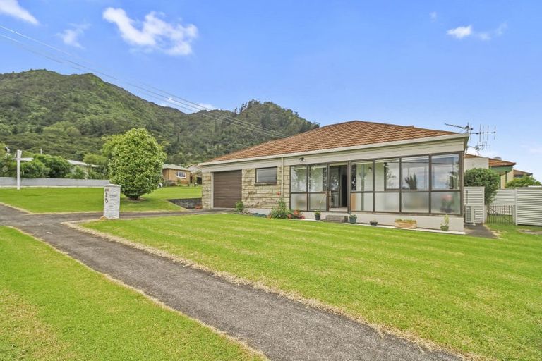 Photo of property in 1/3 Brick Street, Te Aroha, 3320