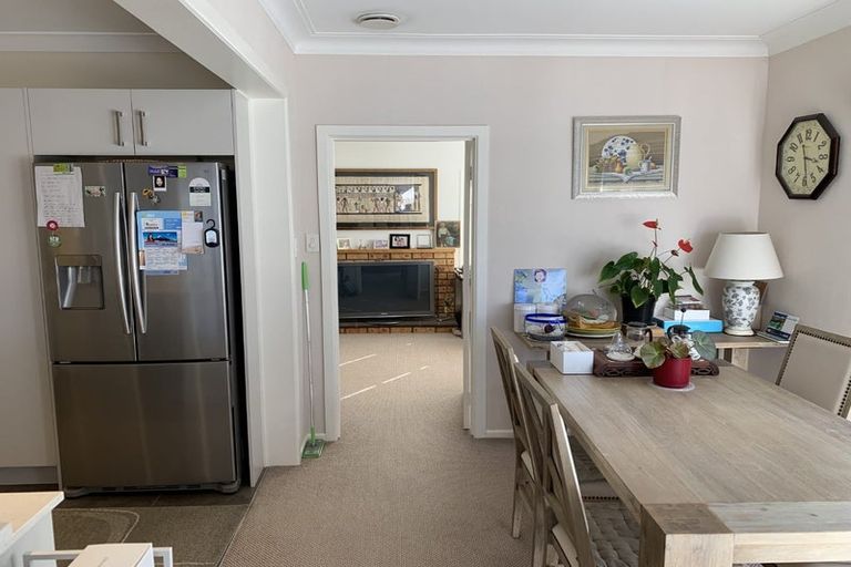 Photo of property in 60a Opaheke Road, Opaheke, Papakura, 2113