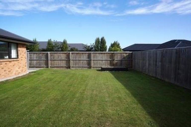 Photo of property in 21 Aspen Street, Rangiora, 7400