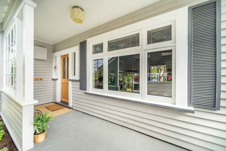 Photo of property in 53 Kensington Avenue, Petone, Lower Hutt, 5012