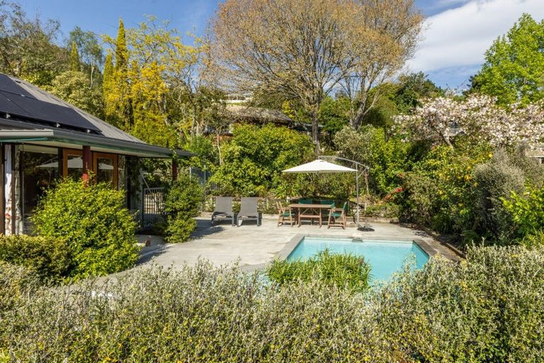 Photo of property in 22 Toop Street, Havelock North, 4130