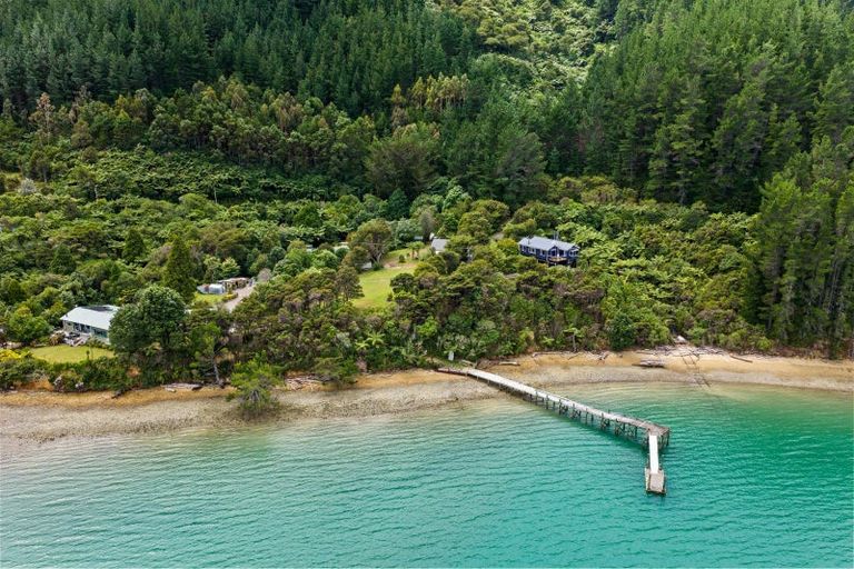 Photo of property in 327 Mahau Road, Mahau Sound, Marlborough Sounds, 7282