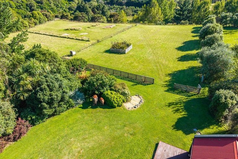 Photo of property in 91 Aston Road, Waikanae, 5391