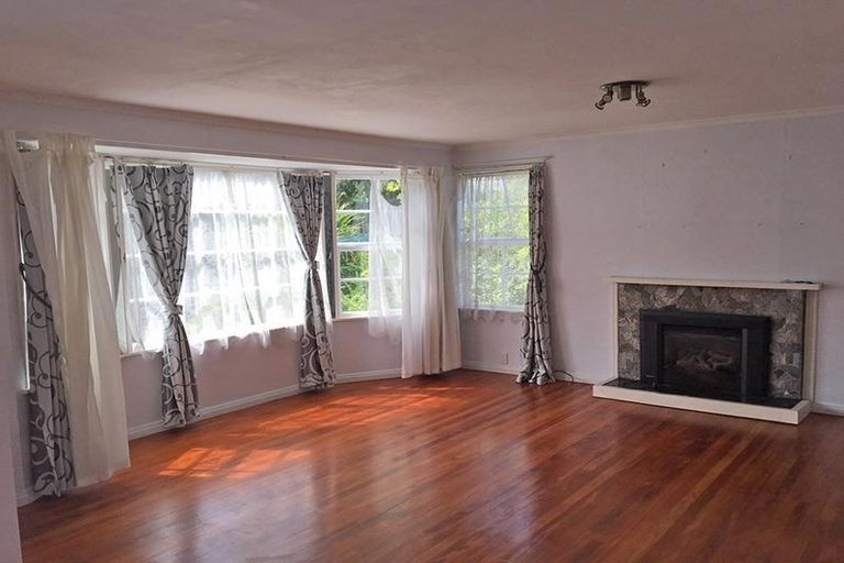 Photo of property in 22 Bellringer Road, Massey, Auckland, 0614