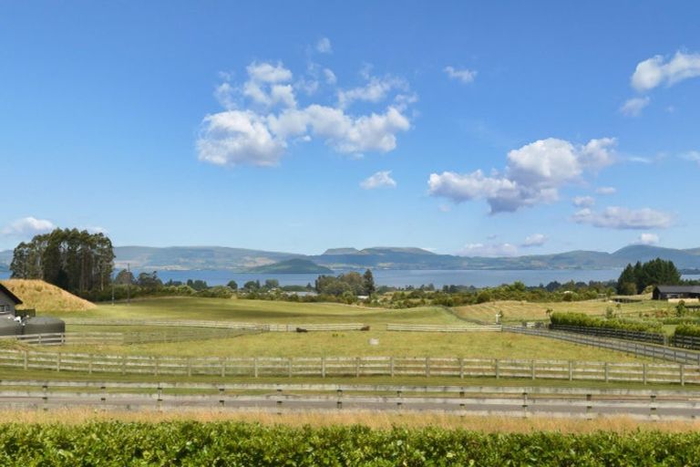 Photo of property in 66 Todd Duncan Drive, Hamurana, Rotorua, 3096