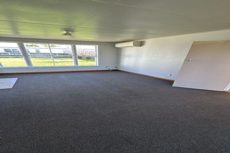 Photo of property in 8 Marsden Street, Hauraki, Auckland, 0622