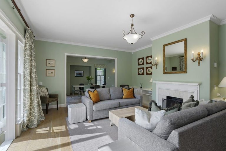 Photo of property in 16 Desmond Street, Merivale, Christchurch, 8014