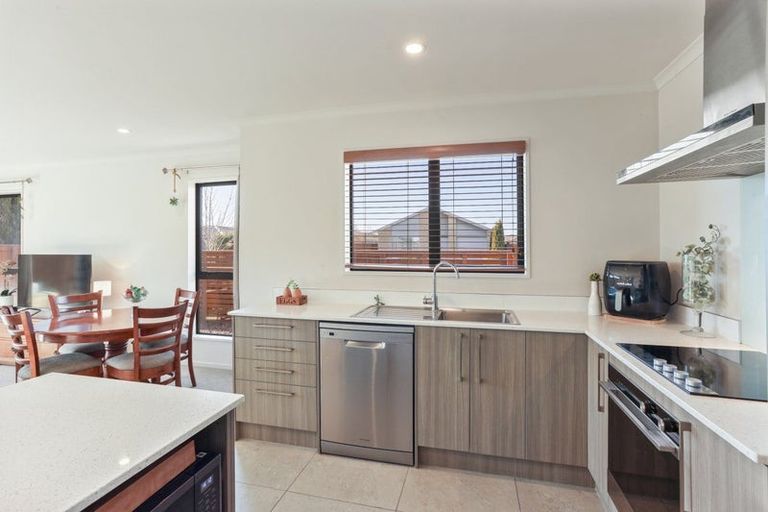 Photo of property in 25 Haremoor Way, Rolleston, 7615