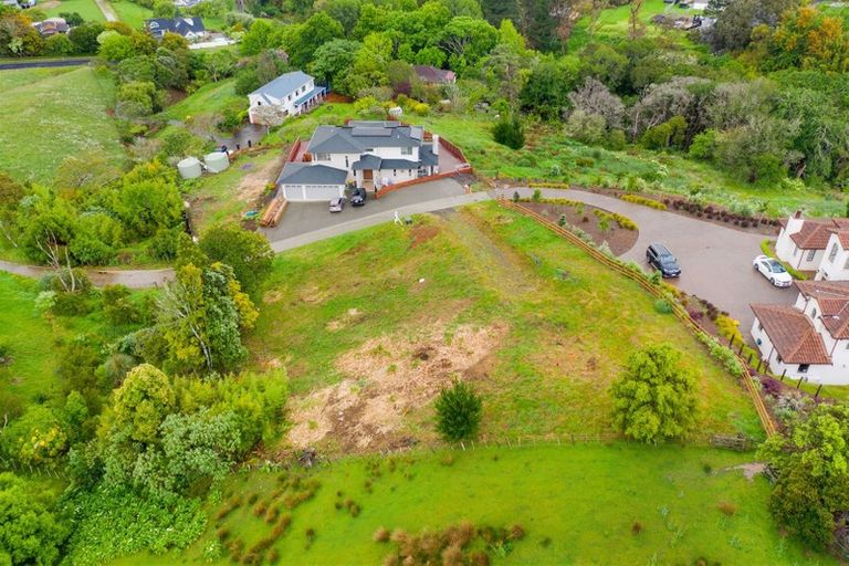 Photo of property in 41b Gracechurch Drive, Flat Bush, Auckland, 2016