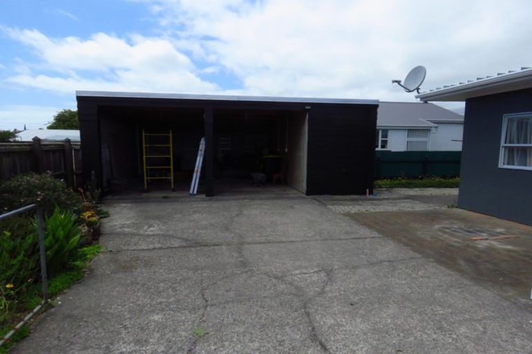 Photo of property in 223-225 Palmerston Street, Westport, 7825