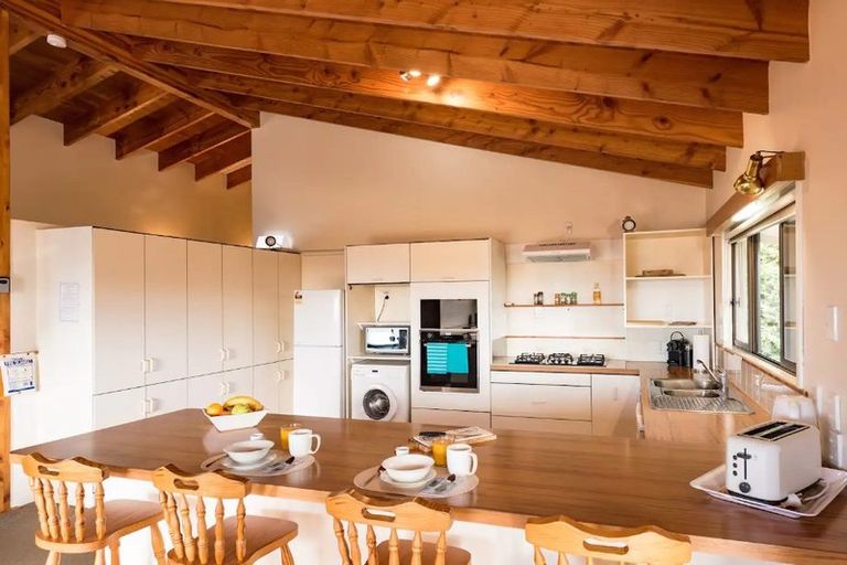 Photo of property in 52 Causeway Road, Haruru, 0204