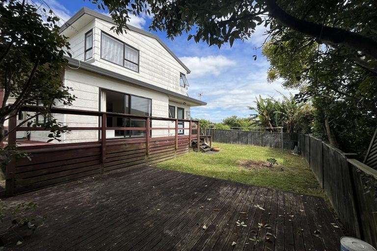 Photo of property in 2/14 James Street, Bayview, Auckland, 0629