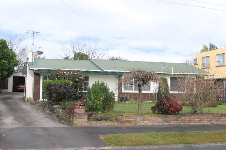Photo of property in 25 English Street, St Andrews, Hamilton, 3200