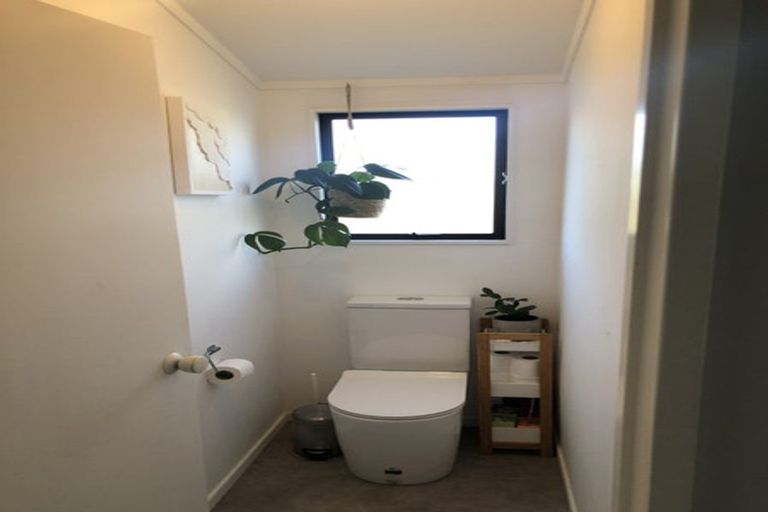 Photo of property in 18 Pelorus Street, Welcome Bay, Tauranga, 3112