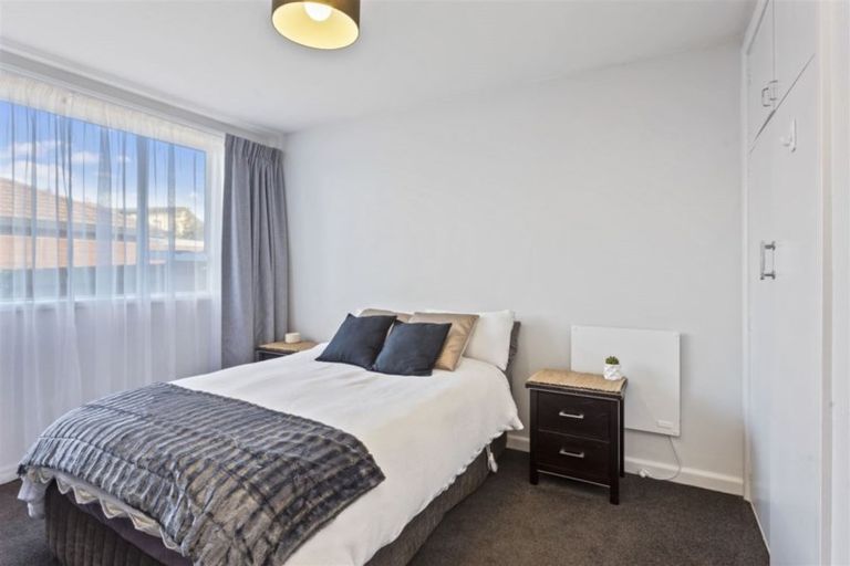 Photo of property in 10 Phoenix Lane, Northcote, Christchurch, 8052