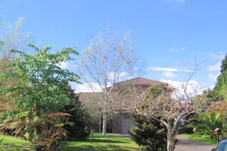 Photo of property in 12 Lynwood Place, Owhata, Rotorua, 3010