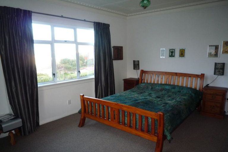 Photo of property in 18 Earls Road, Saint Clair, Dunedin, 9012