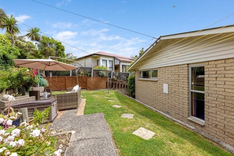Photo of property in 402 South Road, Caversham, Dunedin, 9012
