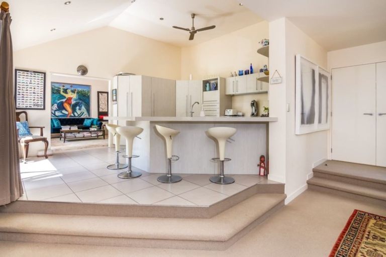 Photo of property in 58 Gillespie Place, Acacia Bay, Taupo, 3385