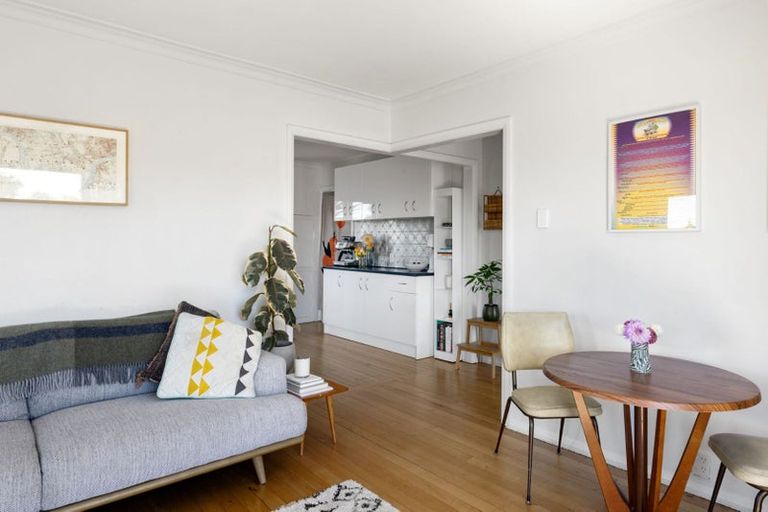 Photo of property in 52 Campbell Street, Leamington, Cambridge, 3432