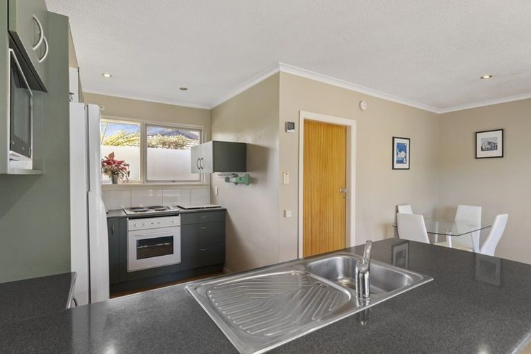Photo of property in 74 Wingate Street, Redwood, Christchurch, 8051