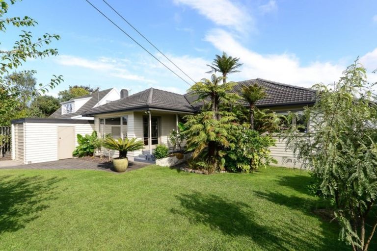 Photo of property in 104 Tuhikaramea Road, Dinsdale, Hamilton, 3204