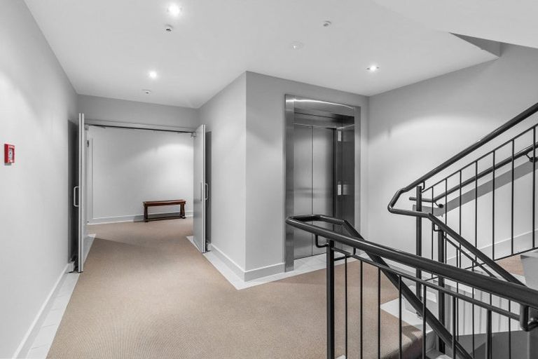 Photo of property in 7 Little Compton Mews, Snells Beach, 0920