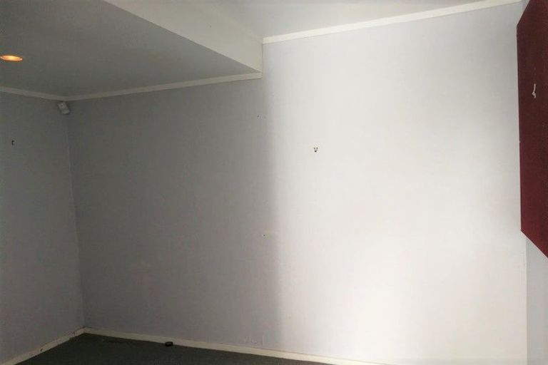 Photo of property in 5 Datura Place, Sunnynook, Auckland, 0620