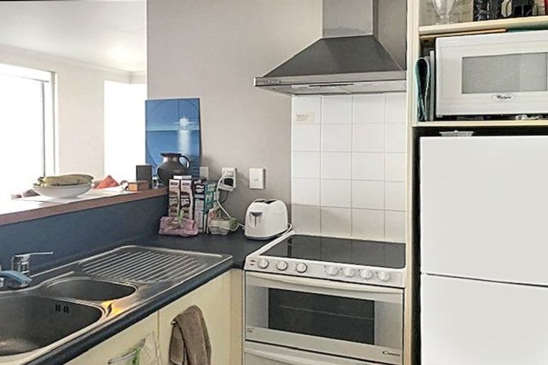 Photo of property in Terrace Heights Apartments, 14f/163 The Terrace, Wellington Central, Wellington, 6011