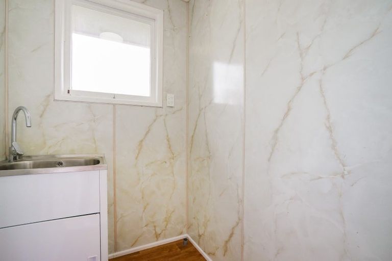 Photo of property in 27 Harania Avenue, Favona, Auckland, 2024