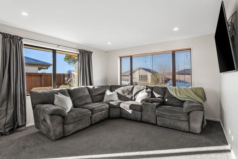 Photo of property in 11 Ridgeway Avenue, Rolleston, 7615