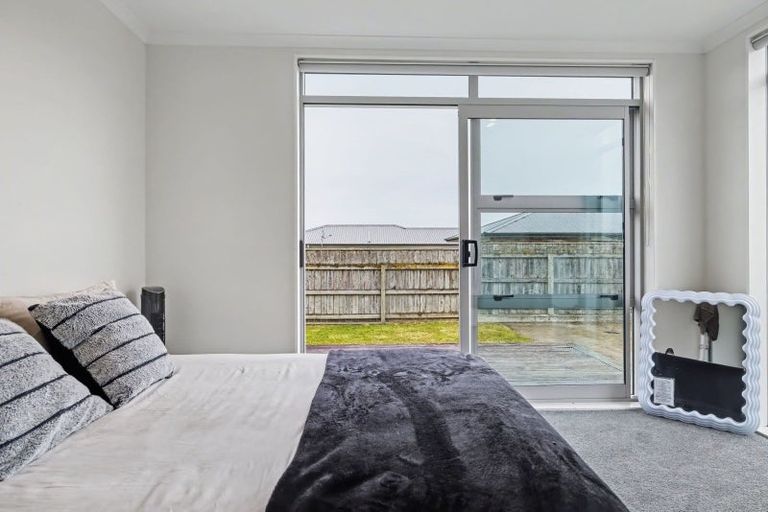 Photo of property in 992a Tremaine Avenue, Roslyn, Palmerston North, 4414