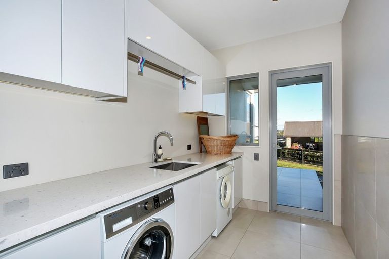 Photo of property in 1 Capriole Crescent, Kingseat, Papakura, 2580