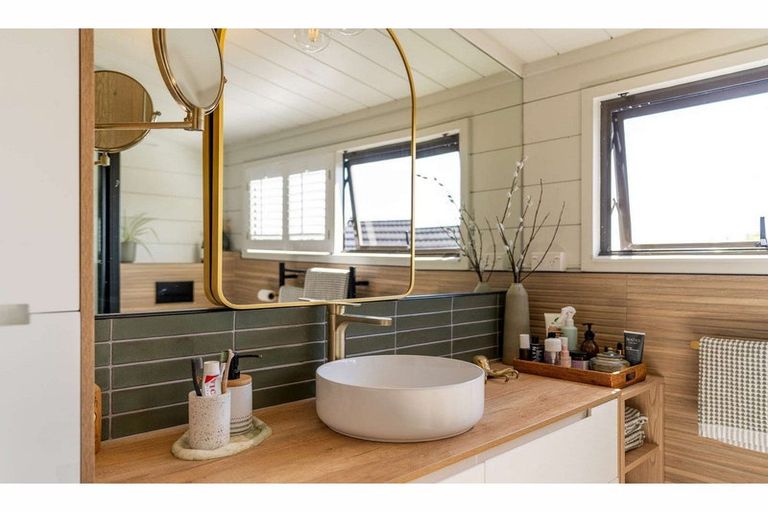 Photo of property in 70 Edmonds Road, Kerikeri, 0293