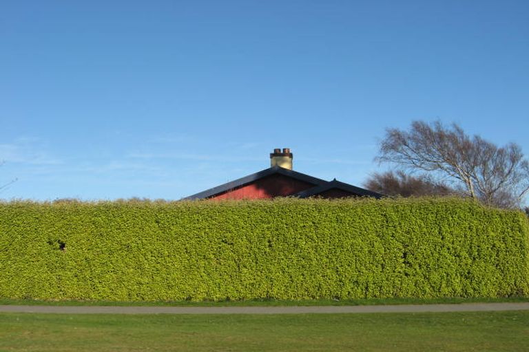 Photo of property in 99 Chelmsford Street, Windsor, Invercargill, 9810