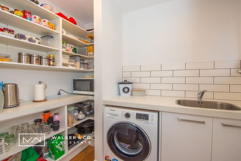 Photo of property in 1/4 Tui Grove, Elderslea, Upper Hutt, 5018