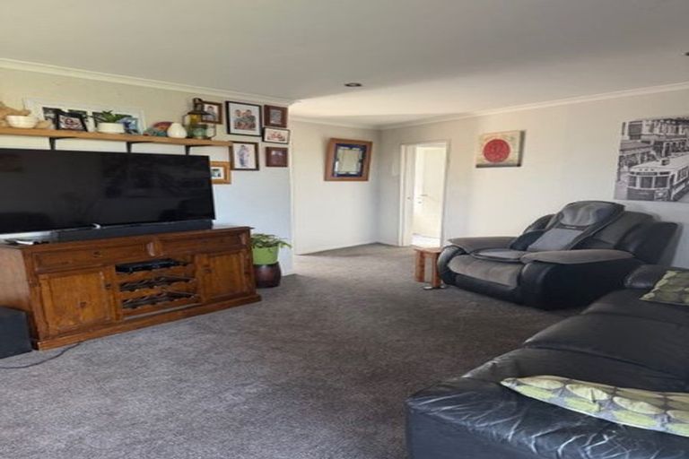 Photo of property in 9 Flygers Line, Milson, Palmerston North, 4414