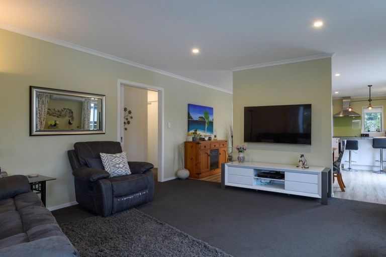 Photo of property in 18 Rire Hau Lane, Pyes Pa, Tauranga, 3112