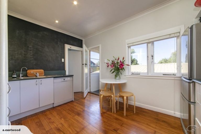 Photo of property in 29 Wallath Road, Onehunga, Auckland, 1061