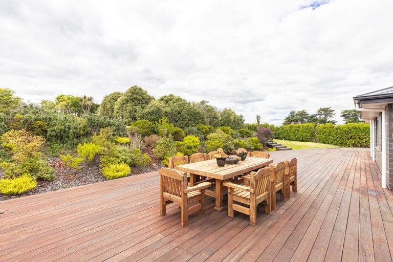 Photo of property in 35 Cracroft Drive, Putiki, Whanganui, 4500