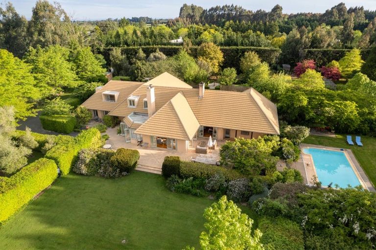 Photo of property in 11 Genesis Drive, West Melton, Christchurch, 7675