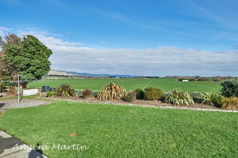 Photo of property in 39 Tokomaru Road, Tokomaru, Palmerston North, 4474