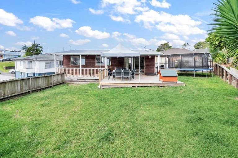 Photo of property in 1/9 Wilson Road, Glen Eden, Auckland, 0602