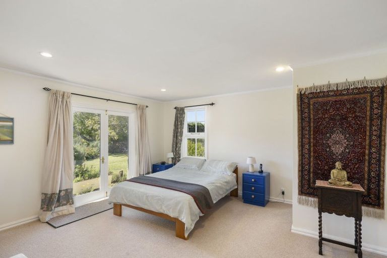 Photo of property in 190 Regent Street, Martinborough, 5711