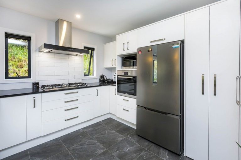 Photo of property in 125 Riverstone Drive, Riverstone Terraces, Upper Hutt, 5018