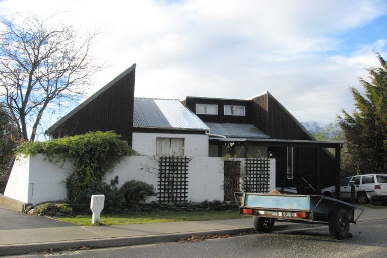 Photo of property in 10 Richards Park Lane, Fernhill, Queenstown, 9300