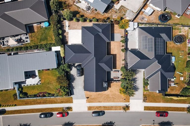 Photo of property in 72 Beachvale Drive, Kaiapoi, 7630