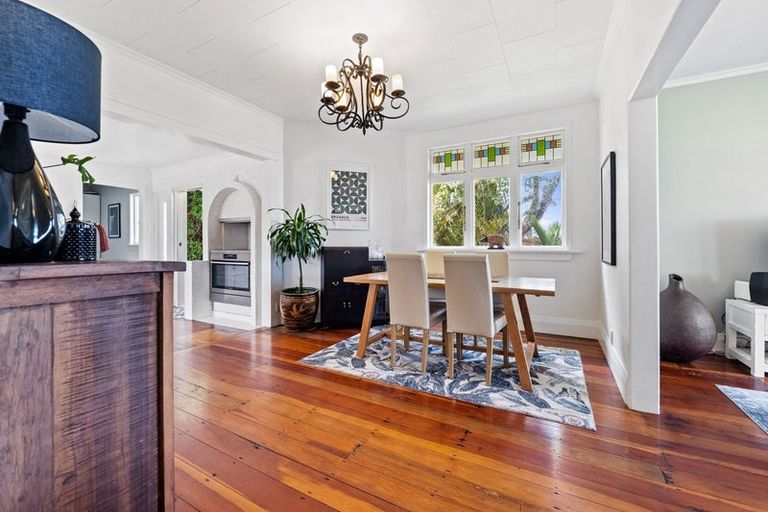 Photo of property in 18 David Street, Westown, New Plymouth, 4310