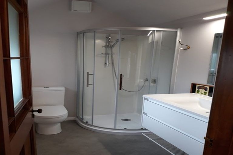 Photo of property in 25 Rodrigo Road, Kilbirnie, Wellington, 6022